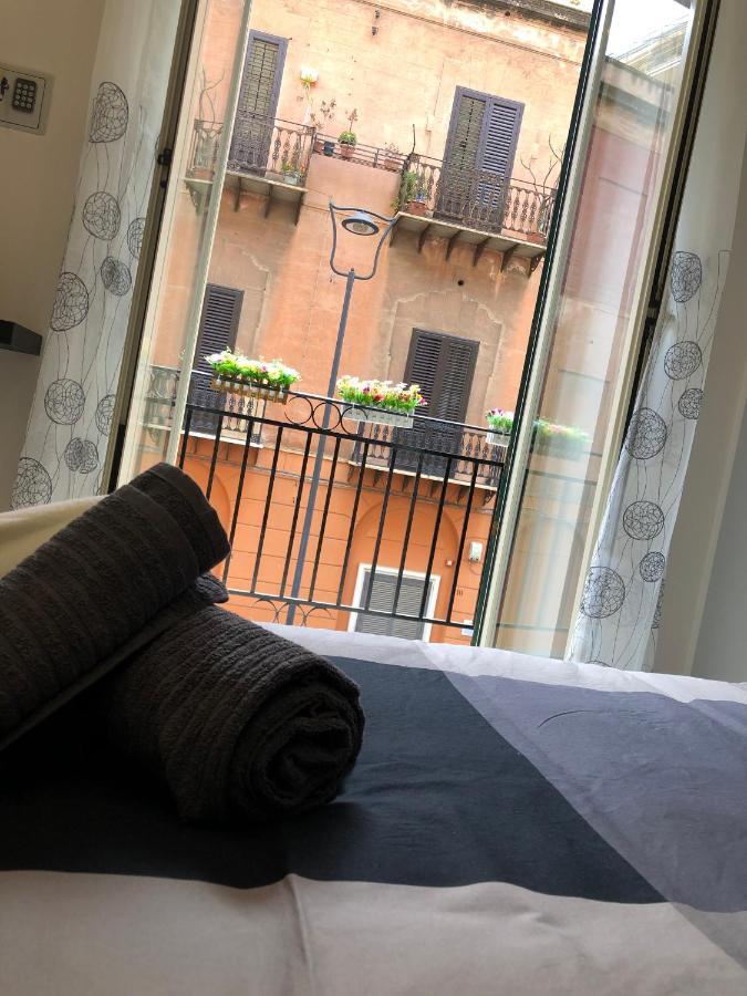 Dal Barce Rooms Палермо Экстерьер фото